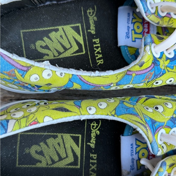 Vans Disney Pixar Toy Story x Era 'Aliens' Collaboration Shoes M-7 W-8.5   T7 - Picture 10 of 16